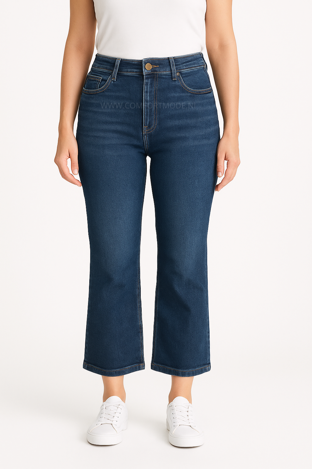 -FLARED JEANS DONKERBLAUW