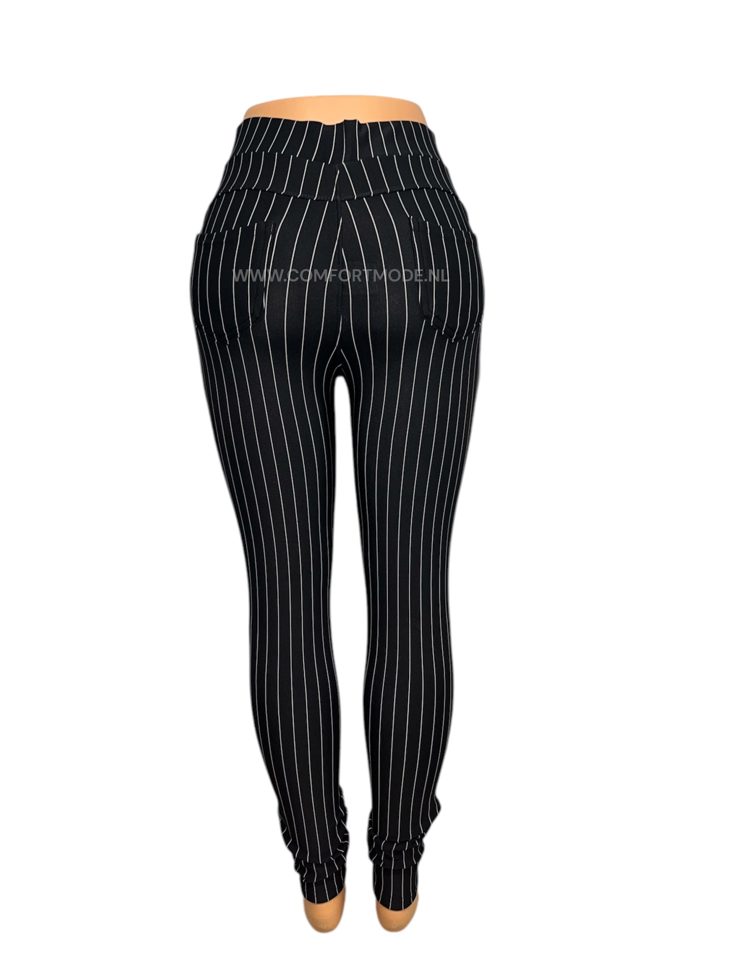 R216-1 -COMFORTBROEK ZWART KRIJTSTREEP