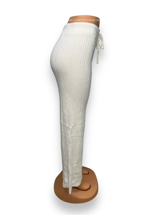 -GERIBDE ZACHTE DAMESBROEK WIT/CREME