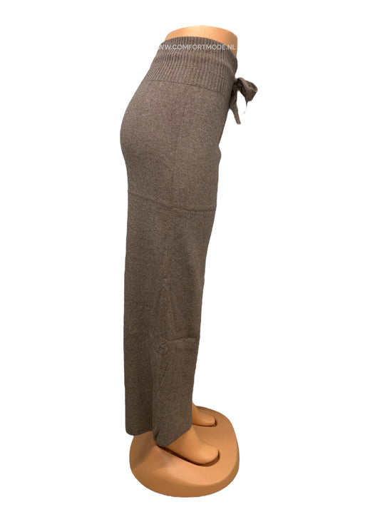 -ZACHTE WOLLEN BROEK BRUIN