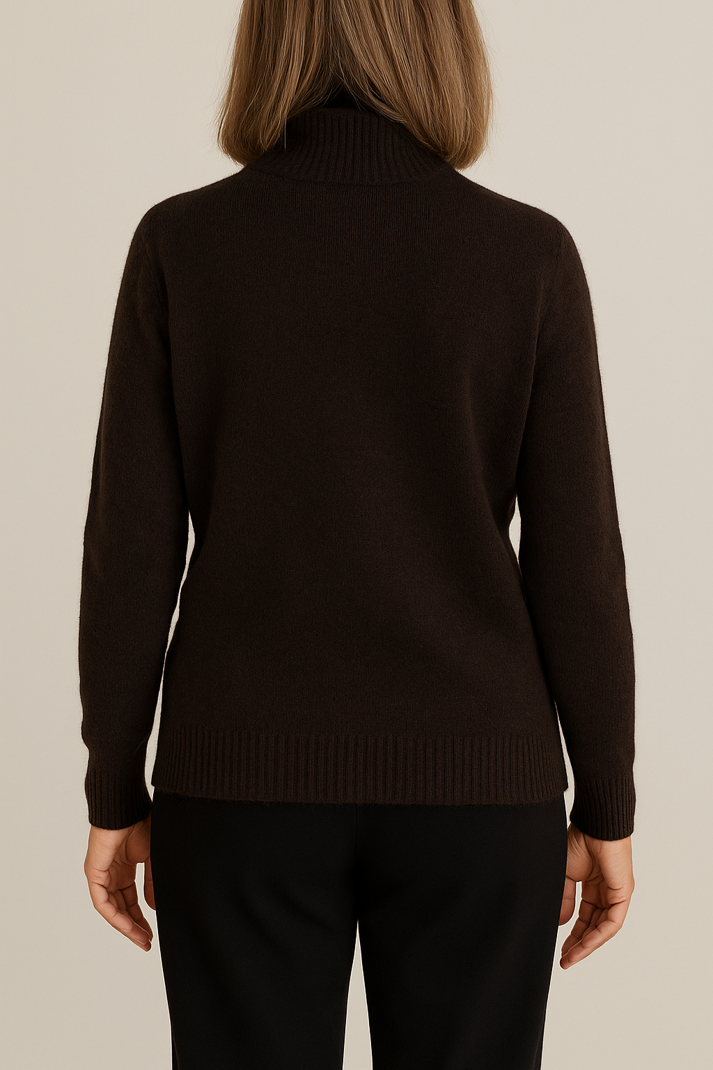 Basic trui met Kol - Donkerbruin