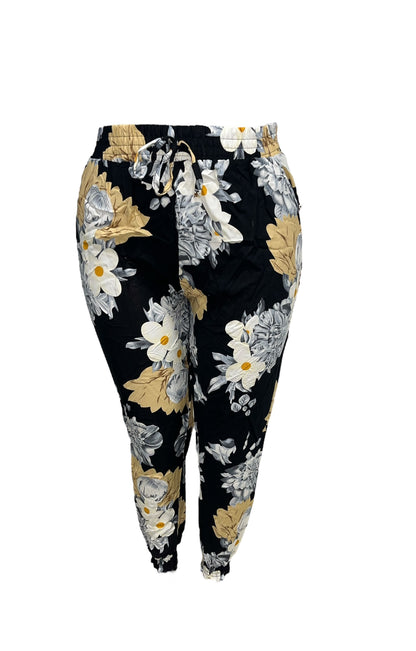 LUCHTIGE ZOMERBROEK MET PRINT ZWART/WIT -PLUSSIZE