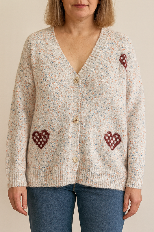 Gebreid vest met hartjes – creme