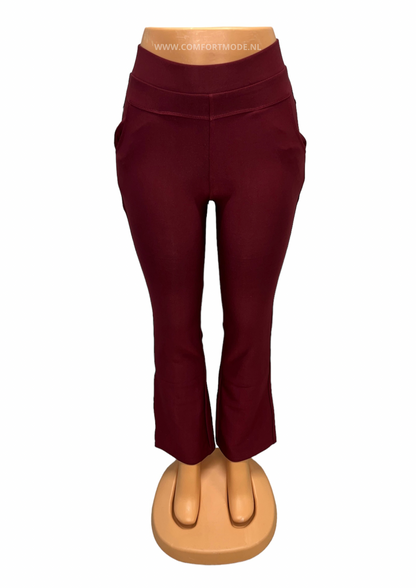 R227-COMFORTBROEK BORDEAUX ROOD MET FLAIR/FLARED - comfortmode