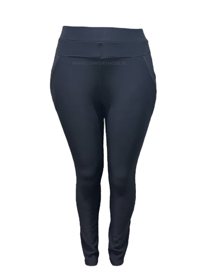 R210 -COMFORTBROEK DONKERBLAUW MET ZAKKEN